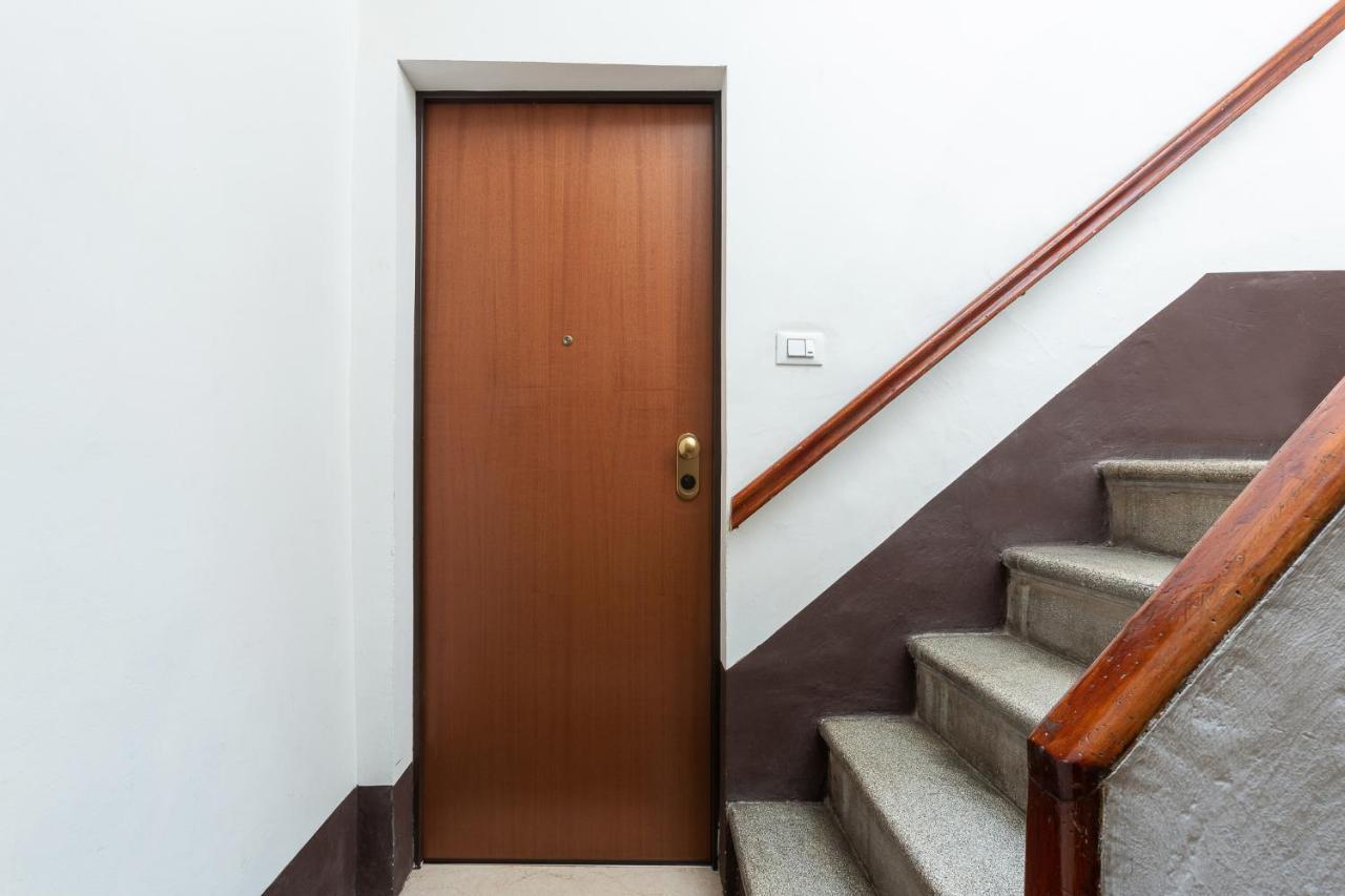 Bologna Modern Apartment Saragozza District Bagian luar foto