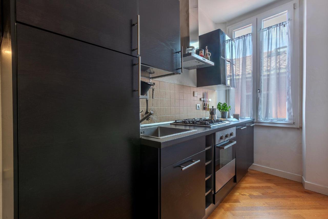 Bologna Modern Apartment Saragozza District Bagian luar foto